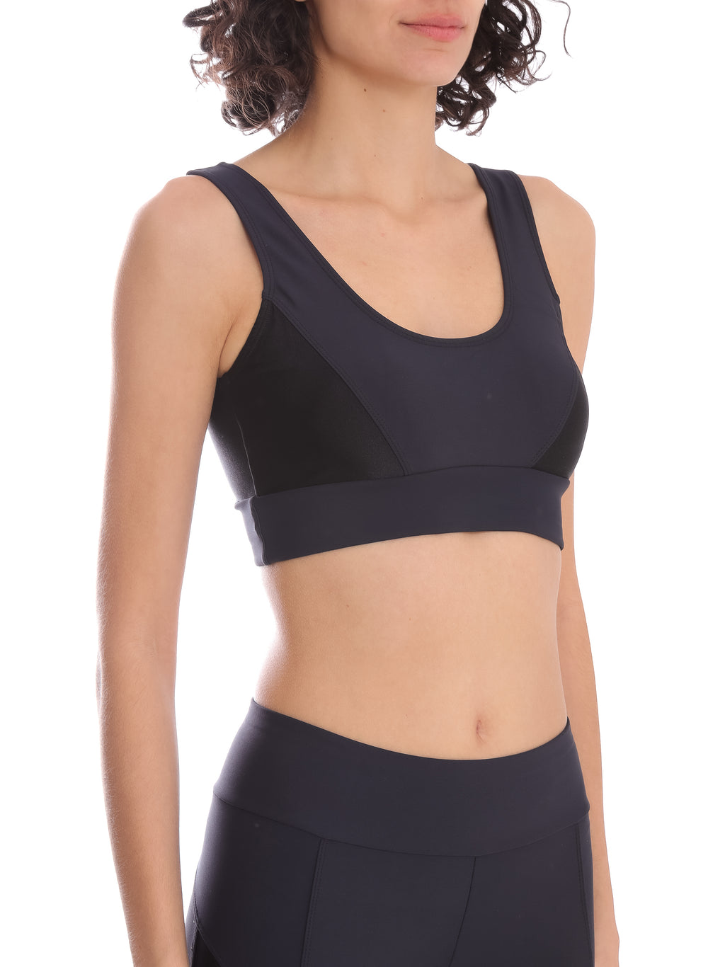 Flow Black High Support Sports Bra