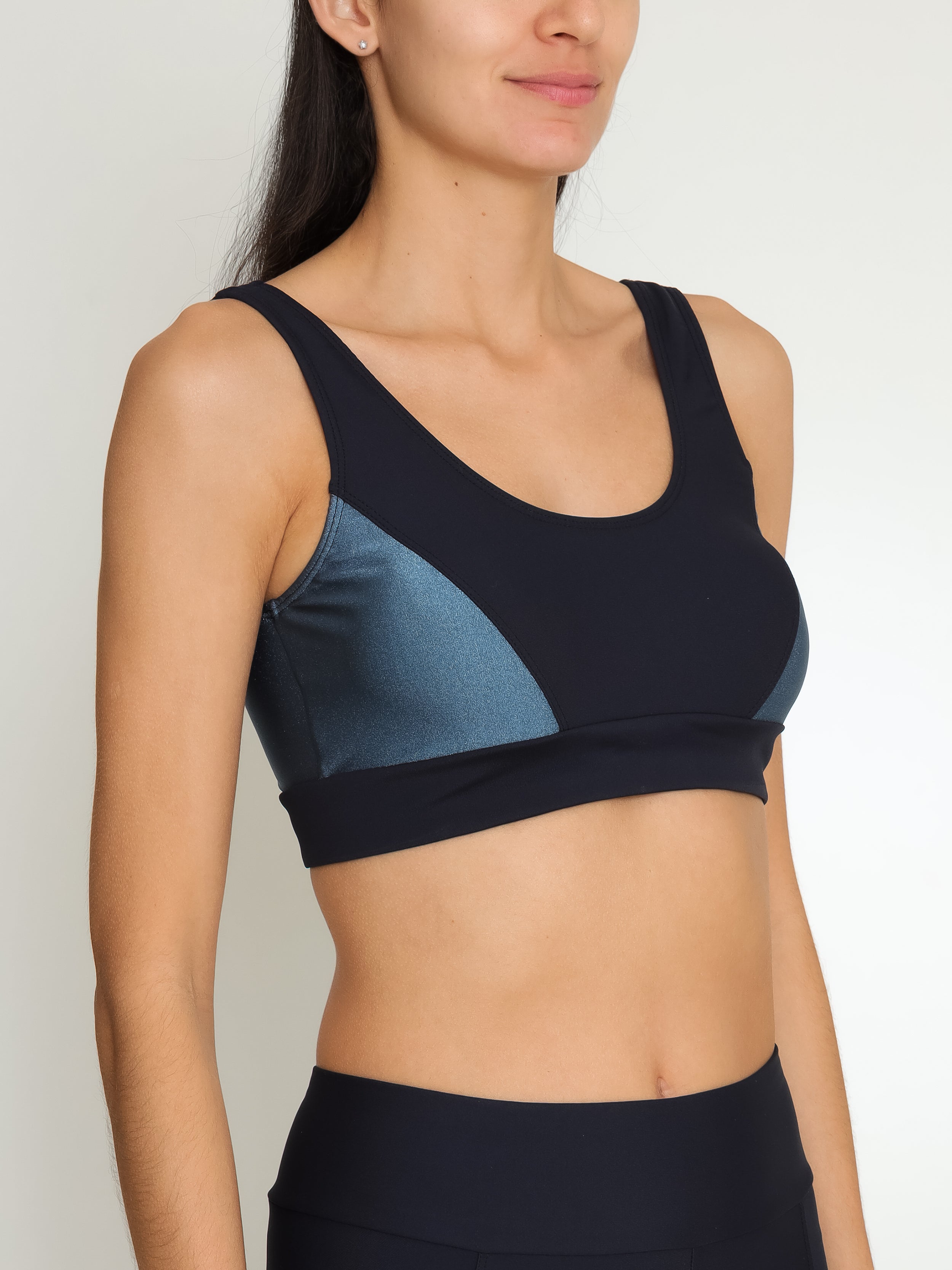 Flow High Support Sports Bra