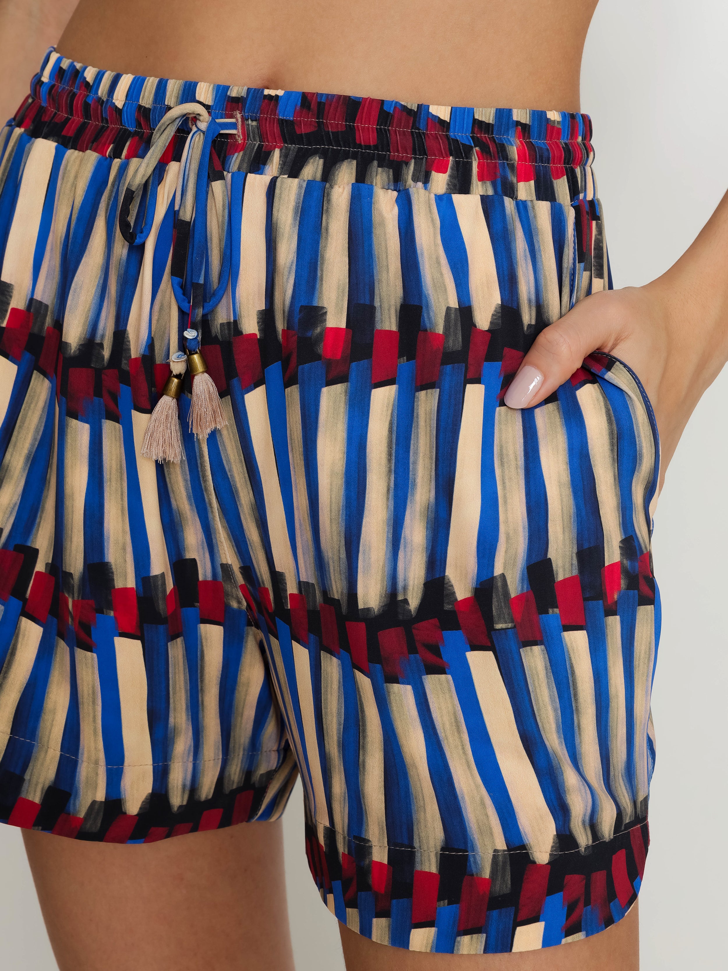 Cannes Graphic-Print Shorts
