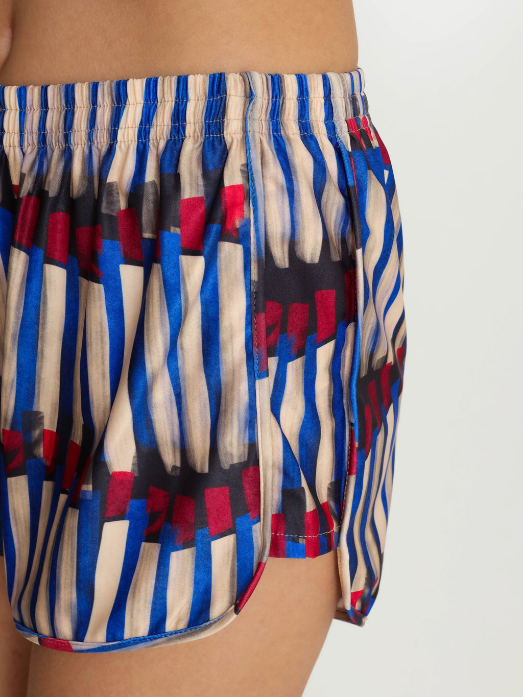 Lee Graphic-Print Striped Shorts