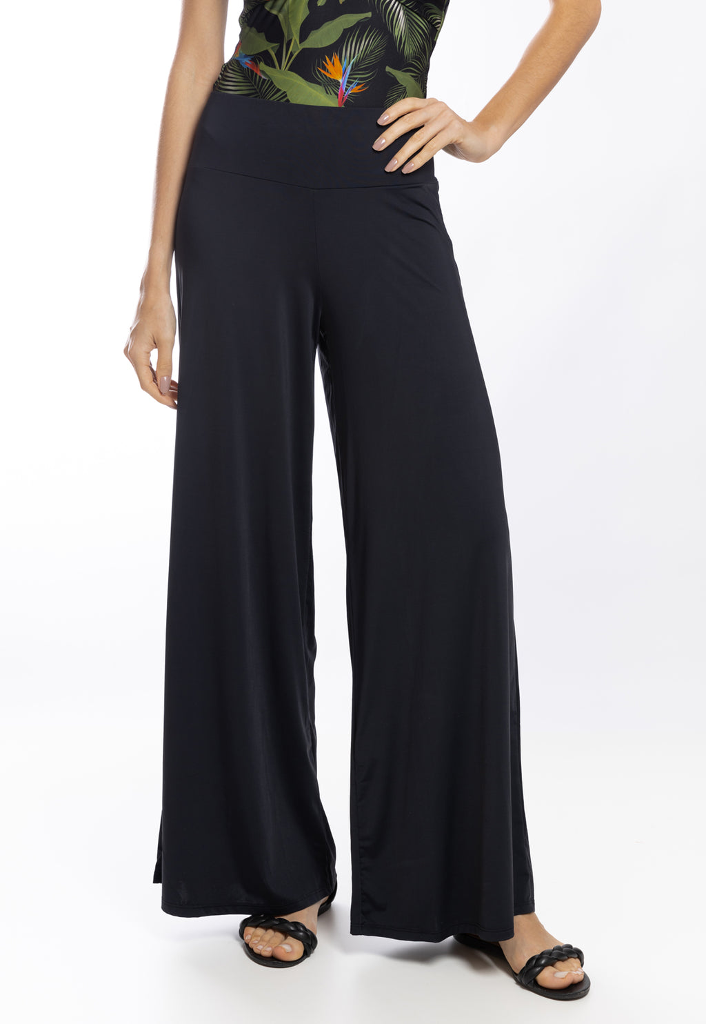 Gardens Black Plain High-Waisted Palazzo Pants