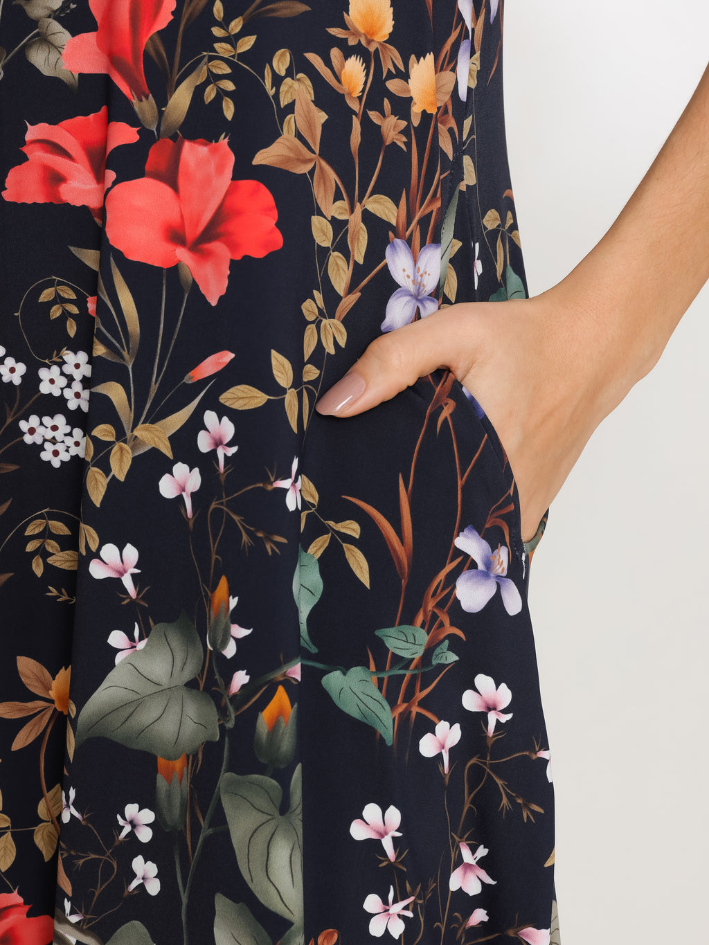 Tiê Floral-Print A-Line Silhouette Side-Seam Pockets Midi Dress Orvalho