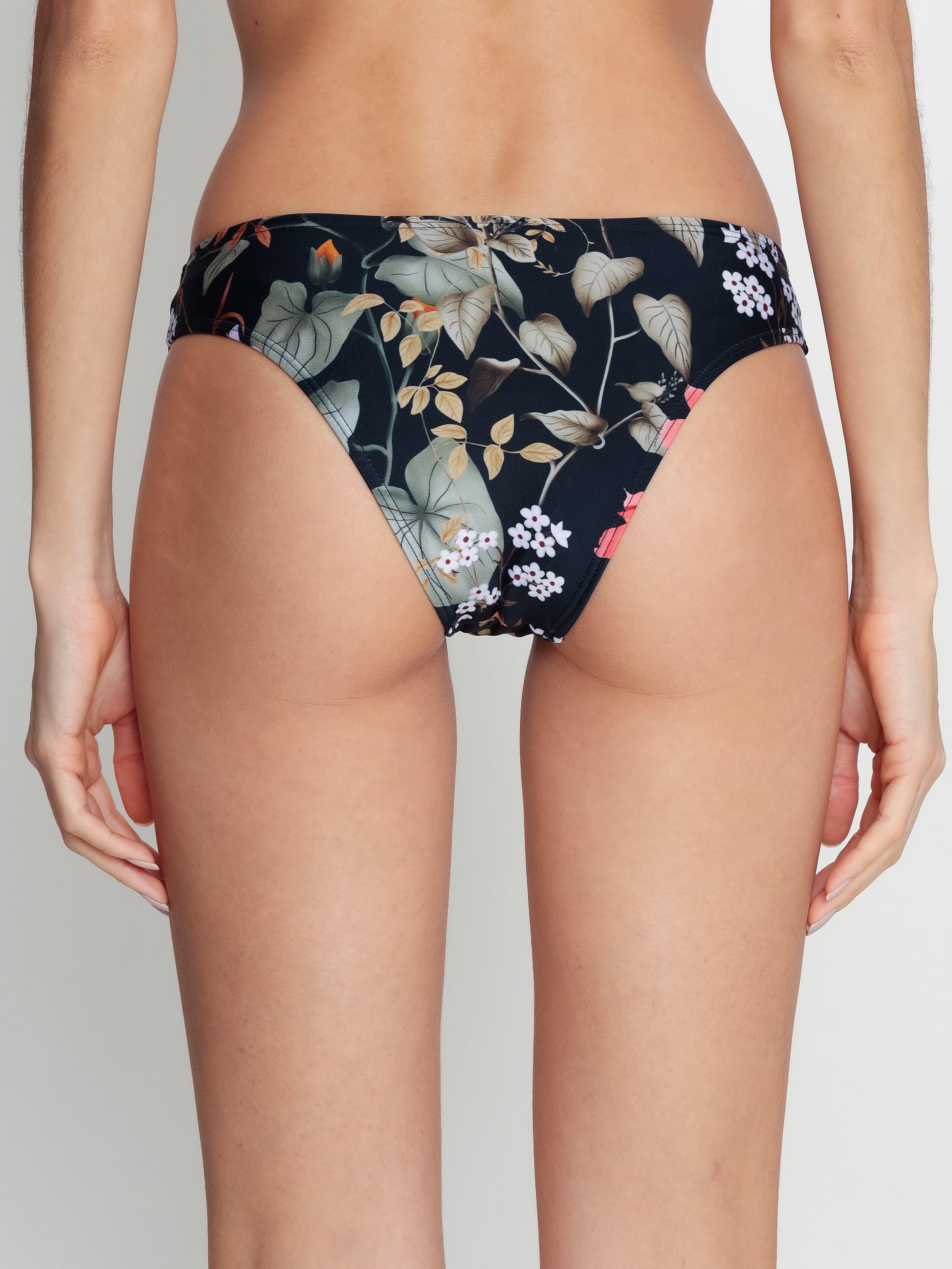 Waikiki Floral-Print  Bikini Bottoms Orvalho