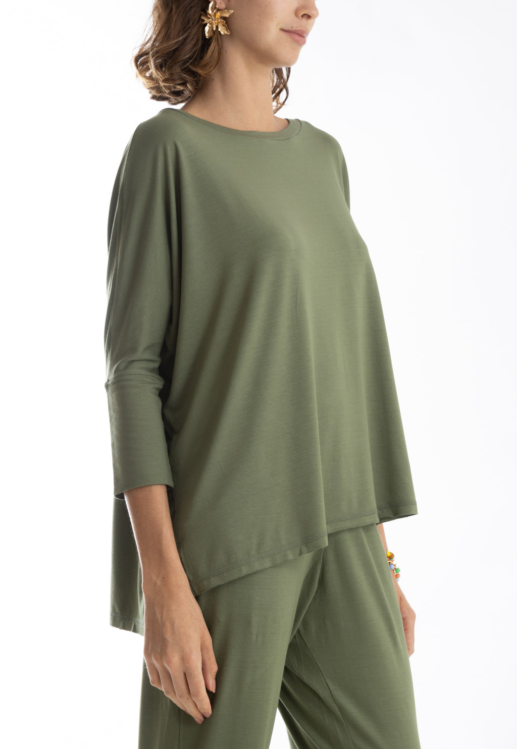 Mainá Military Green Plain T-Shirt
