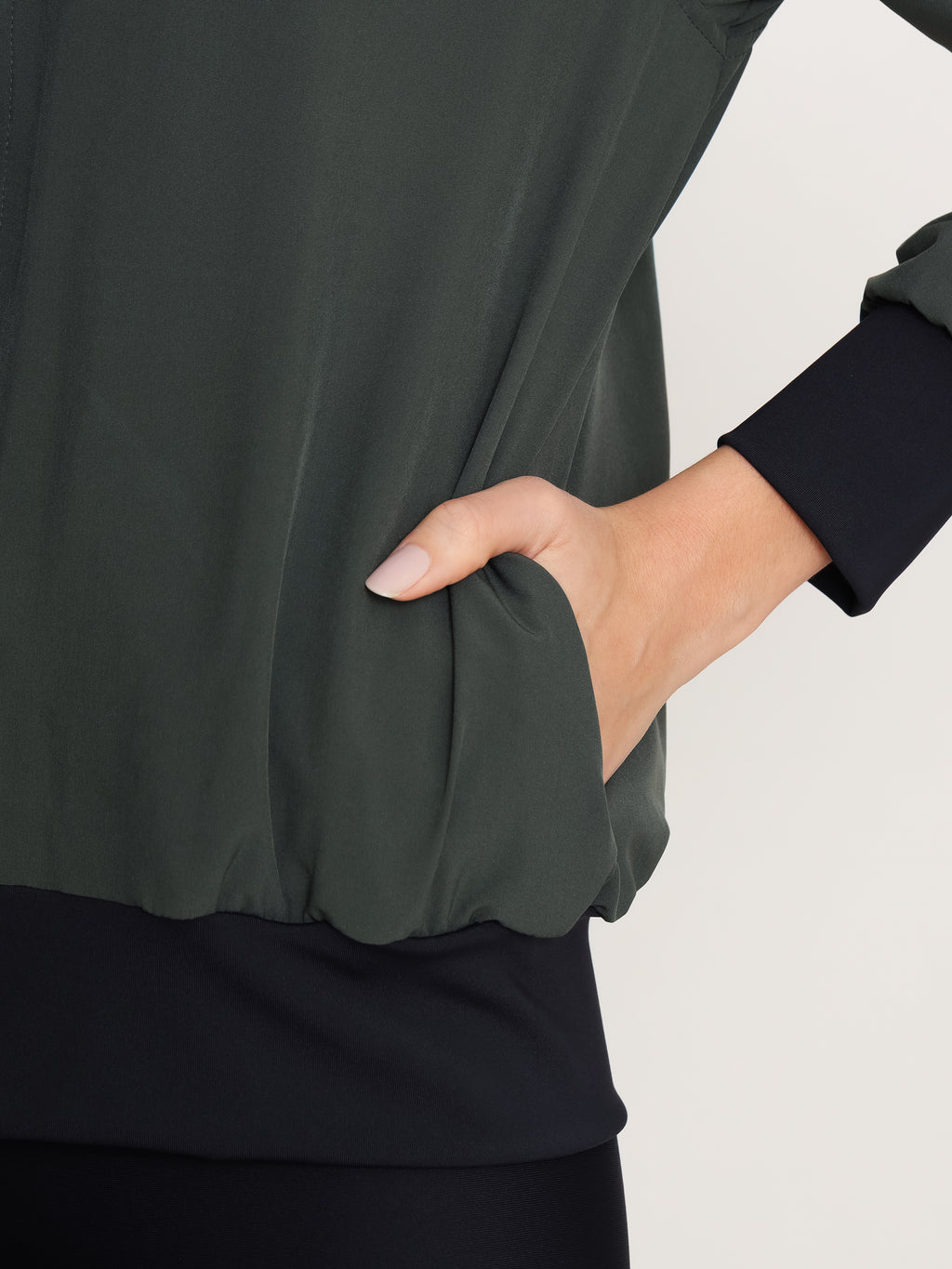Steffanie Windbreaker Jacket